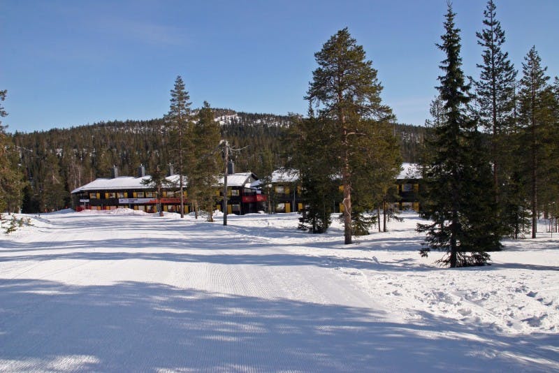 Omena Hotellien huikea tie Rukalta kaupungin sykkeeseen