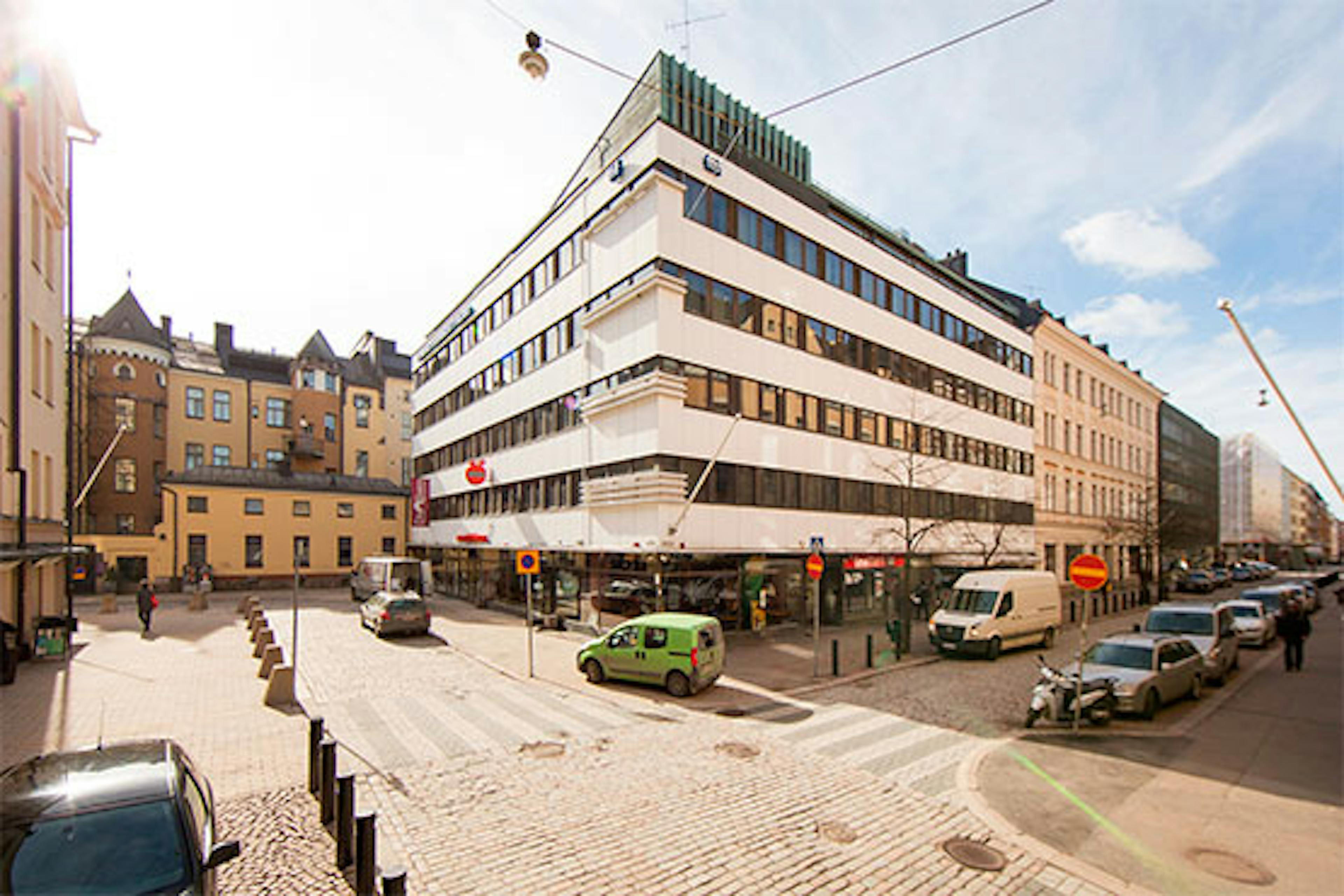 Hotelli Kamppia lähellä