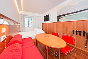 Halvat hotellit kauttamme niin Turusta kuin Helsingistä tai Tampereelta