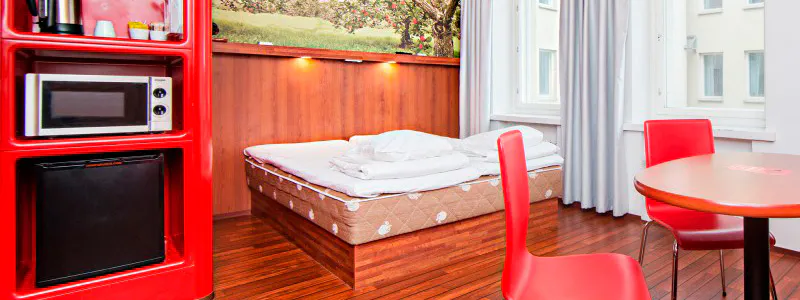 Varaa halvat hotellit Omenan kotisivuilta