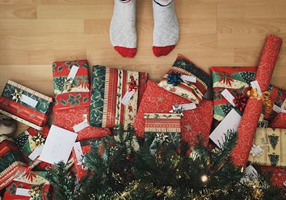 Hur hittar man billigt boende i Helsingfors under julbordets helg?