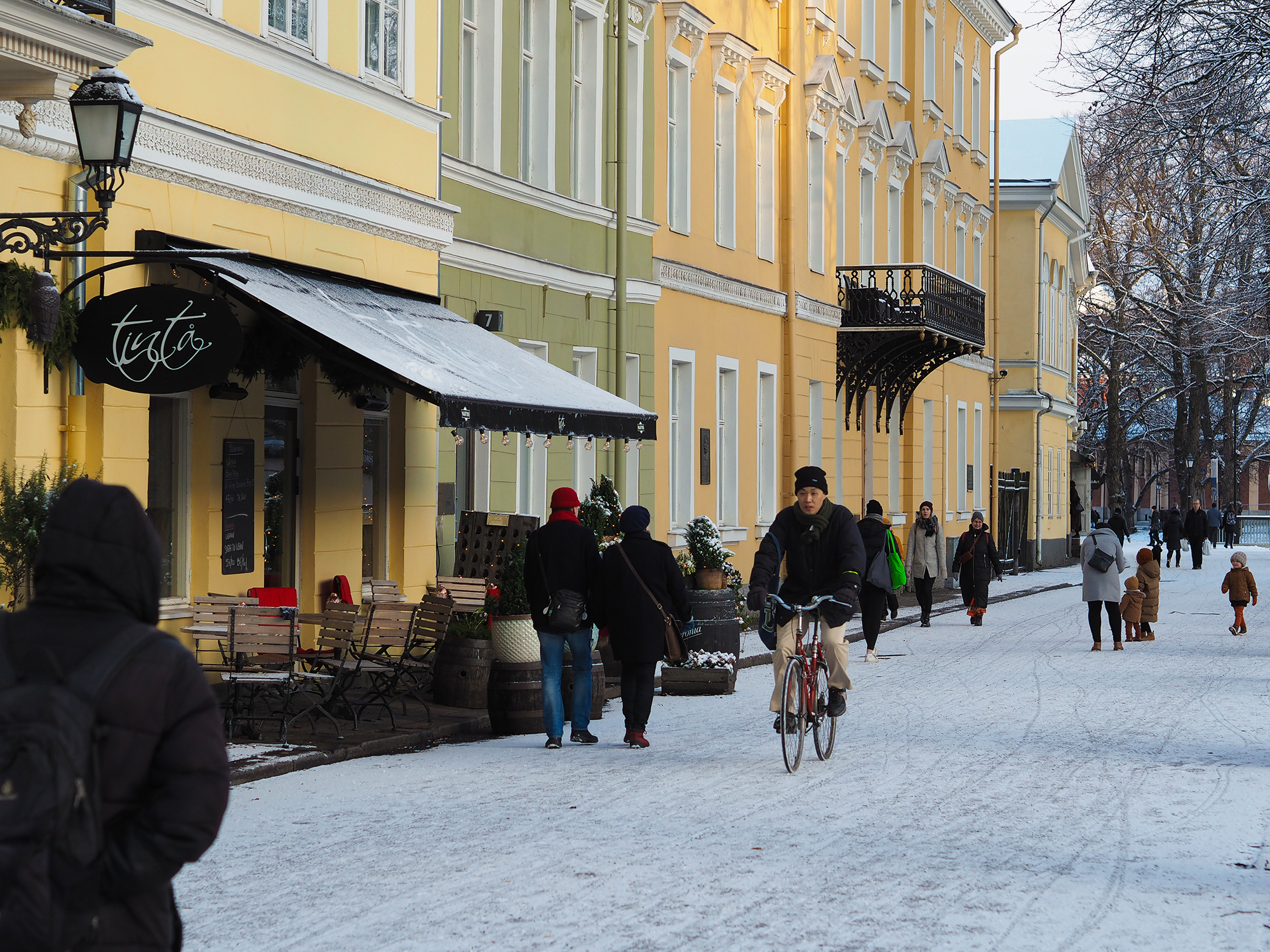 Aurajoenranta talvella