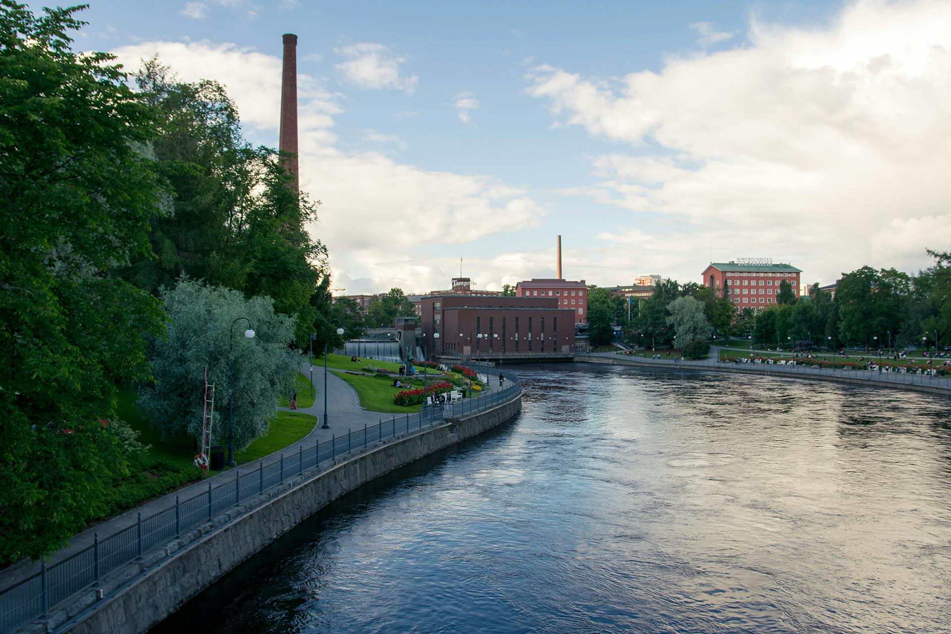 Tutustu Tampereen keskustaan työmatkasi jälkeen – aktiviteetit ja nähtävyydet lähellä Omenaa