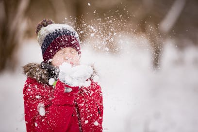 Talviloma Omenan tavoin – joustavuutta, kaupunkielämyksiä ja talven seikkailuja